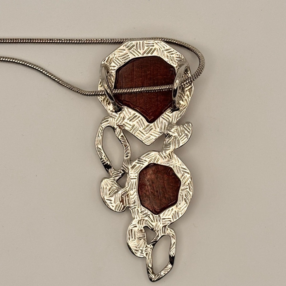 SPOUTNIK Statement Red & Silver Modernist Necklace - Picture 10 of 13